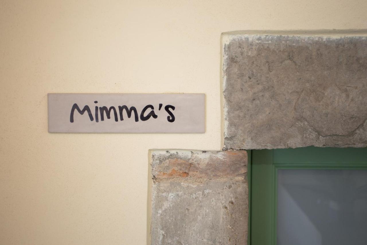 Mimma'S Apartment Pontremoli Bagian luar foto